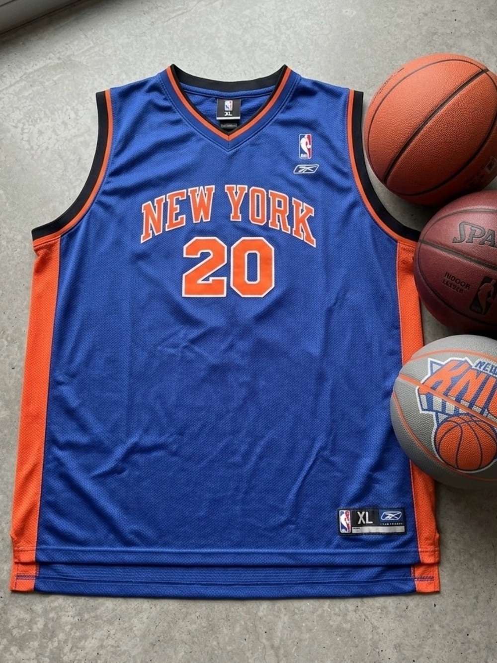 💙🧡🗽🗽NY Knicks Reebok 
Alan Houston #20 Vintage Basketball Jersey
